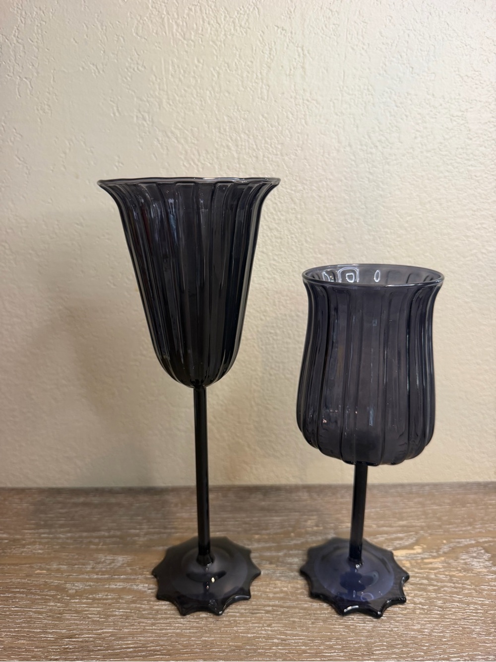 Threshold Coupe Glass Black– 10.15 oz 5.12"H x 3.78"W & Long Stem Champagne 9.47